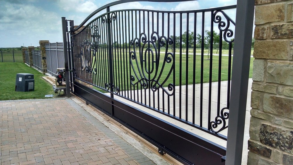 TROY’S FENCE Updated September 2024 810 Savage Ln, Corpus Christi