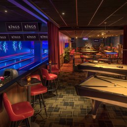 KINGS DINING & ENTERTAINMENT - DORAL - Updated July 2025 - 659 Photos ...