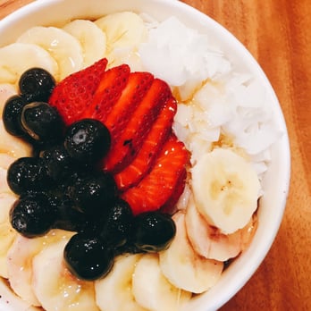 Lanikai Juice - Acai extravaganza bowl - Juice Bars & Smoothies Near Me - Honolulu, Hawaii