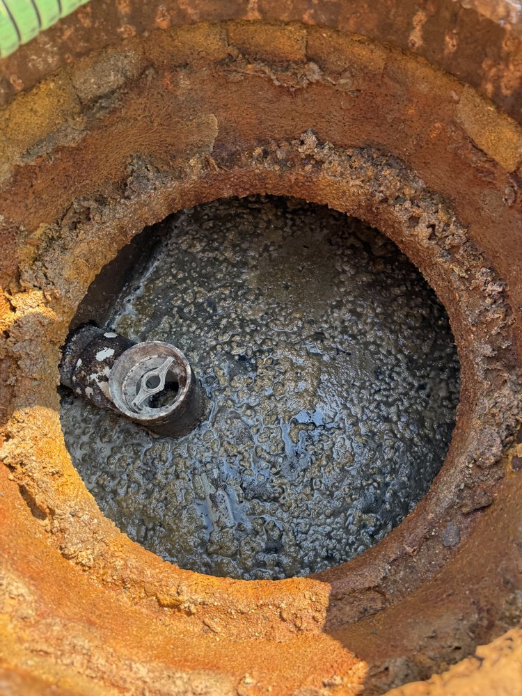 STOUGHTON PUMPING SERVICE