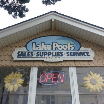 Lake Pools - Pool Cleaners Near Me - Mundelein, Illinois Lake Pools - Pool Cleaners Near Me - Mundelein, Illinois