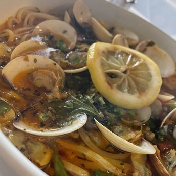 Bella’s Bistro - Seafood Near Me - Simi Valley, California
