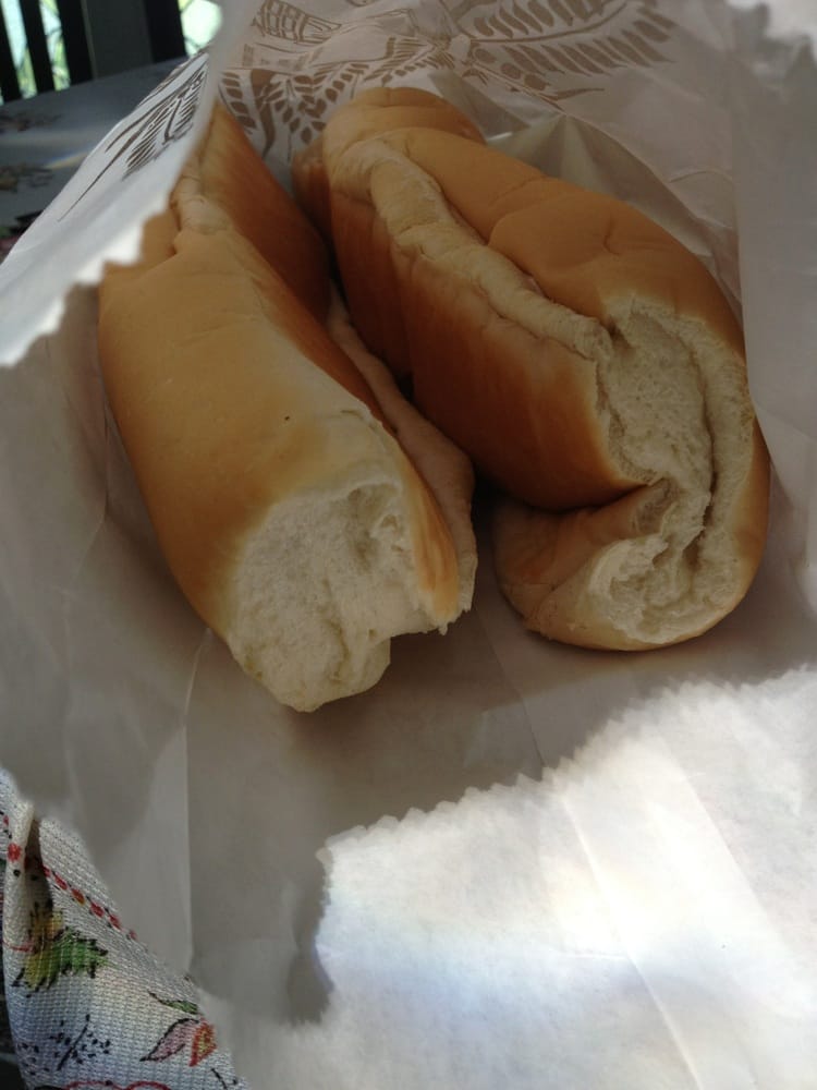 EL FARO BAKERY Updated September 2024 Puerto Rico 681, Arecibo