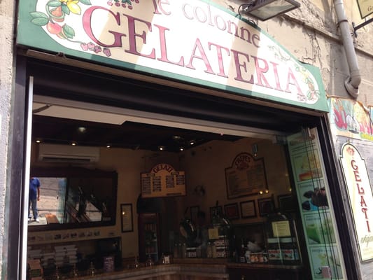 LE COLONNE GELATI & CREPES FAMOSE® by null