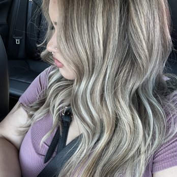 To Dye For Hair Studio - Hair Salons Near Me - Modesto, California