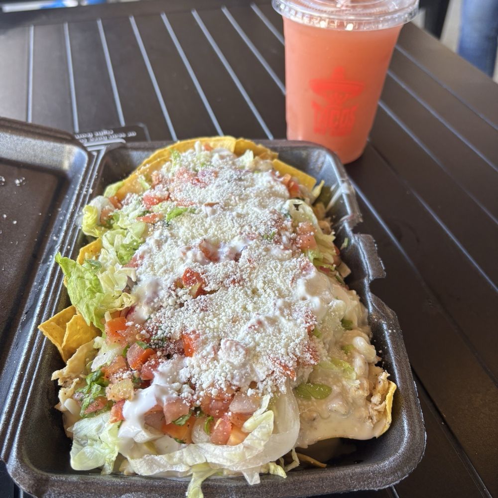 Tacos My Guey - CHICKEN NACHOS and Strawberry Margarita both on happy hour menu 3-6 - Tacos Near Me - Oviedo, Florida Tacos My Guey - CHICKEN NACHOS and Strawberry Margarita both on happy hour menu 3-6 - Tacos Near Me - Oviedo, Florida