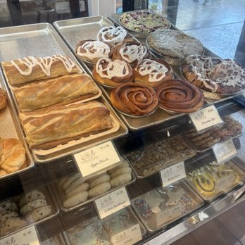 Edelweiss Bakery - Bakeries Near Me - San Diego, California