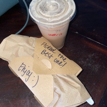 Summer Moon Coffee - Mocha Moon and Cinnamon Roll Togo - Coffee & Tea Near Me - San Antonio, Texas