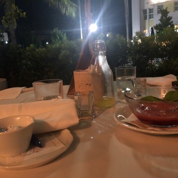 Forte Dei Marmi - Outside seating in the strip - Italian Near Me - Miami Beach, Florida