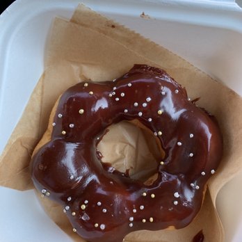 AlimamaTea - Burnt Sweet and Savory Mochi Donut - Desserts Near Me - New York, New York
