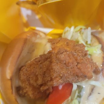 Starbird Chicken - Delicious crispy, juicy, fried chicken breast sandwich with coleslaw, pickles, and house sauce - Chicken Shop Near Me - Walnut Creek, California Starbird Chicken - Delicious crispy, juicy, fried chicken breast sandwich with coleslaw, pickles, and house sauce - Chicken Shop Near Me - Walnut Creek, California
