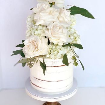 CocoaBerry Cake Co - Bakeries Near Me