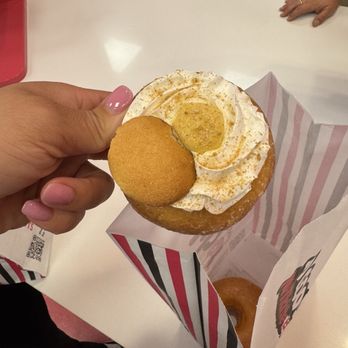Pinkbox - BANANA PUDDIN' - Donuts Near Me - Las Vegas, Nevada Pinkbox - BANANA PUDDIN' - Donuts Near Me - Las Vegas, Nevada