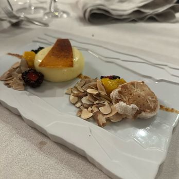 The Edge Restaurant & Lounge - Featured Nightly Crme Brulee-- this was the Coconut - New American Near Me - Stateline, Nevada The Edge Restaurant & Lounge - Featured Nightly Crme Brulee-- this was the Coconut - New American Near Me - Stateline, Nevada