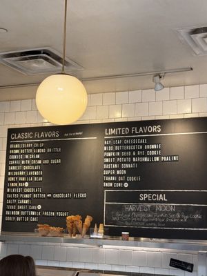 Jeni's Splendid Ice Creams by null