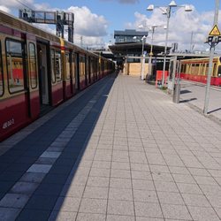 S-Bhf. Beusselstraße