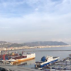 Lloyd's Baia