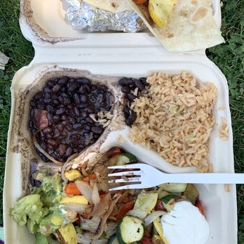 3 Hermanas - Veggie fajitas to-go - Mexican Near Me - Sacramento, California 3 Hermanas - Veggie fajitas to-go - Mexican Near Me - Sacramento, California