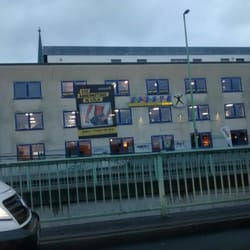 SPORTS-Fitness für Köln - Ansicht von der Mülheimer Brücke aus