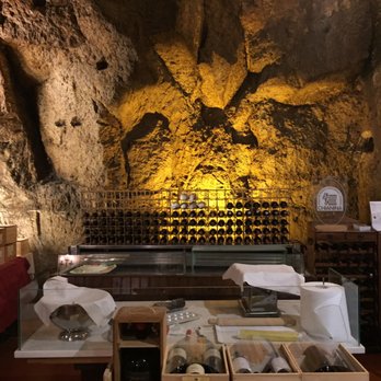 Le Grotte del Funaro - Italian Near Me - Orvieto, TR