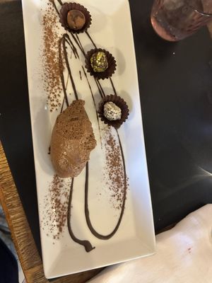 Da Alighiero by null