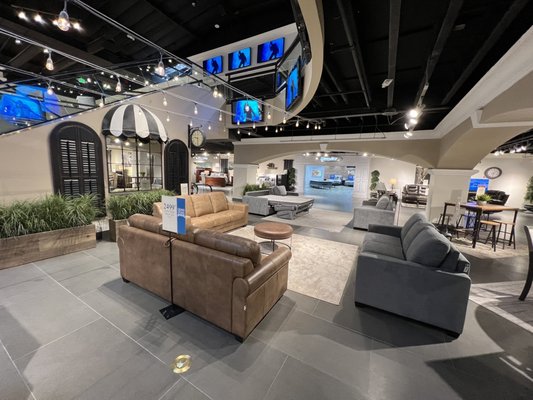 MOR FURNITURE FOR LESS - MIRAMAR - Updated September 2025 - 320 Photos ...