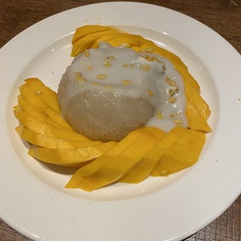 Marnee Thai - Mango sticky rice - Thai Near Me - San Francisco, California Marnee Thai - Mango sticky rice - Thai Near Me - San Francisco, California
