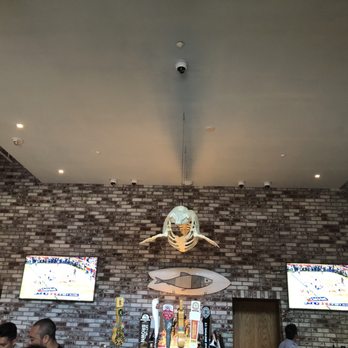 Herringbone Waikiki - Bar area and decor - Seafood Near Me - Honolulu, Hawaii Herringbone Waikiki - Bar area and decor - Seafood Near Me - Honolulu, Hawaii