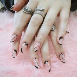 Nail art by Nancy