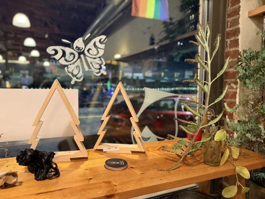 Beer Girl, Growlers & Bottleshop by null