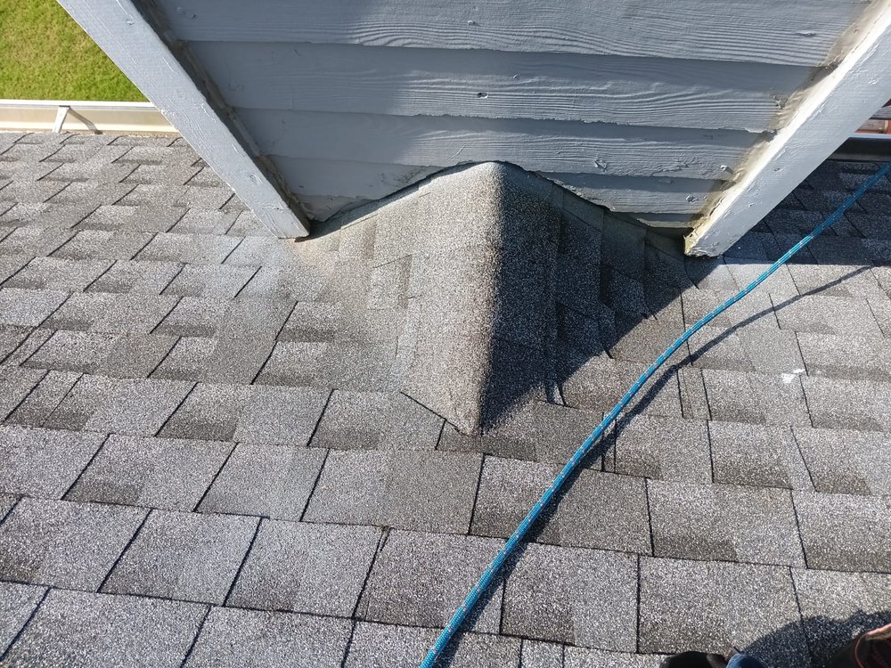 Slide of Cruz Roofing