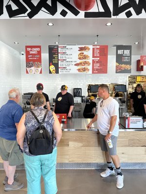 Dave's Hot Chicken by null