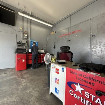 Glendale Smog Center - Smog Check Stations Near Me - Glendale, California