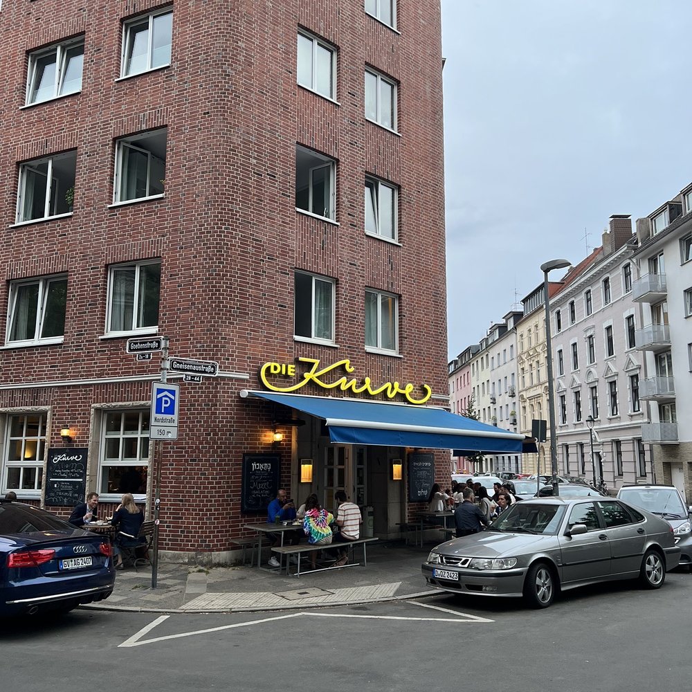 Die Kurve - Israeli Near Me - Dusseldorf, NW