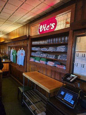 Vic's Italian Restaurant by null