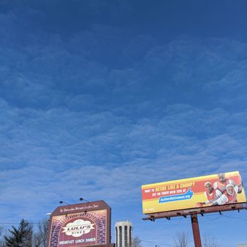 Lulu's Diner - American Near Me - Springfield, Illinois