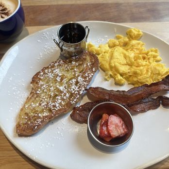 HomeGrown Omaha - Blackstone - Croissant French Toast - Salad Near Me - Omaha, Nebraska HomeGrown Omaha - Blackstone - Croissant French Toast - Salad Near Me - Omaha, Nebraska