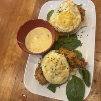 Ruby Slipper Central Business District - St Charles:,chicken & biscuit - Breakfast & Brunch Near Me - New Orleans, Louisiana Ruby Slipper Central Business District - St Charles:,chicken & biscuit - Breakfast & Brunch Near Me - New Orleans, Louisiana
