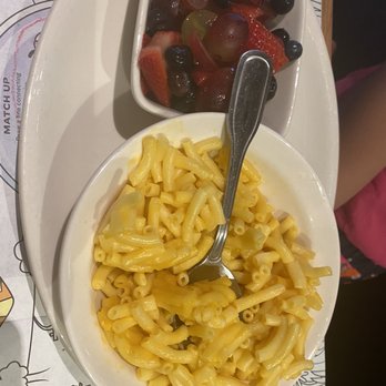 BJ's Restaurant & Brewhouse - Dry mac - New American Near Me - Tulsa, Oklahoma