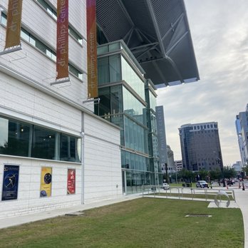 Dr. Phillips Center - Performing Arts Near Me - Orlando, Florida Dr. Phillips Center - Performing Arts Near Me - Orlando, Florida