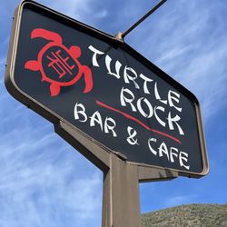 Turtle Rock - Turtle Rock Bar & Cafe