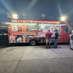 I am craving Mexican food tonight! This is the spot to be at!