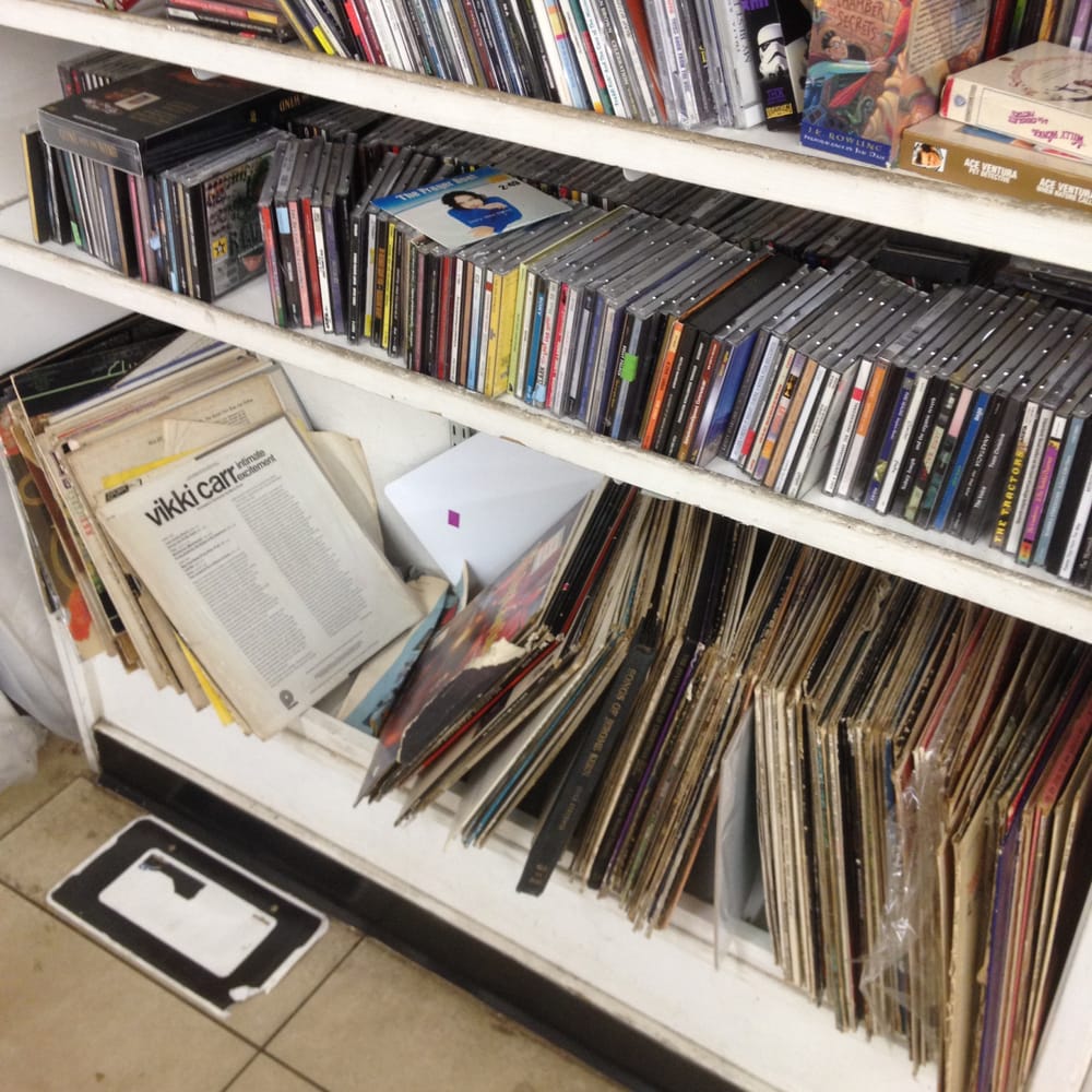 GOODWILL Updated September 2024 16 Photos & 11 Reviews 330 W 6th St, Oxnard, California