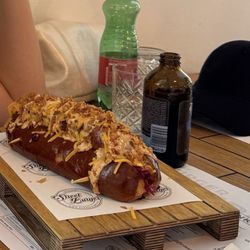 Street Burger Bistro - Street hot dog