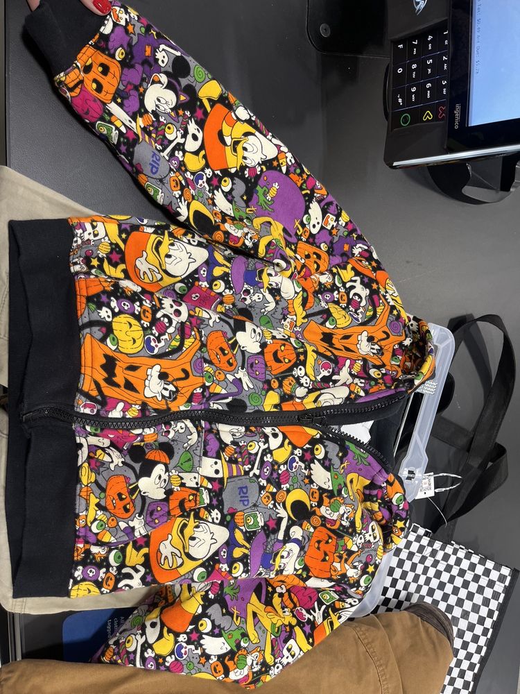 SAVERS Thrift Store at 5227 Lakewood Blvd, Lakewood, California 22