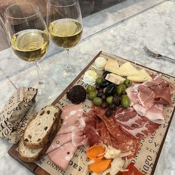 La Salumeria - Grandissimo - Italian Near Me - Las Vegas, Nevada La Salumeria - Grandissimo - Italian Near Me - Las Vegas, Nevada