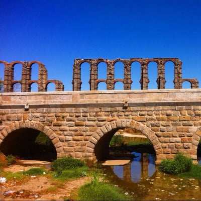 Acueducto de los Milagros by null