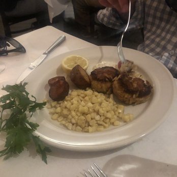 Coastal Grill - Crab cakes - Seafood Near Me - Virginia Beach, Virginia