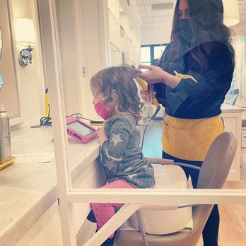 Drybar - St. Louis - Frontenac - Blow Dry/Out Services Near Me - St. Louis, Missouri Drybar - St. Louis - Frontenac - Blow Dry/Out Services Near Me - St. Louis, Missouri