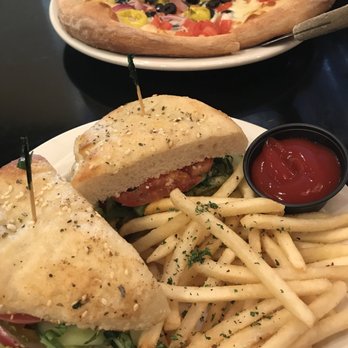 La Bella Luna - Pizza Near Me - Orlando, Florida La Bella Luna - Pizza Near Me - Orlando, Florida